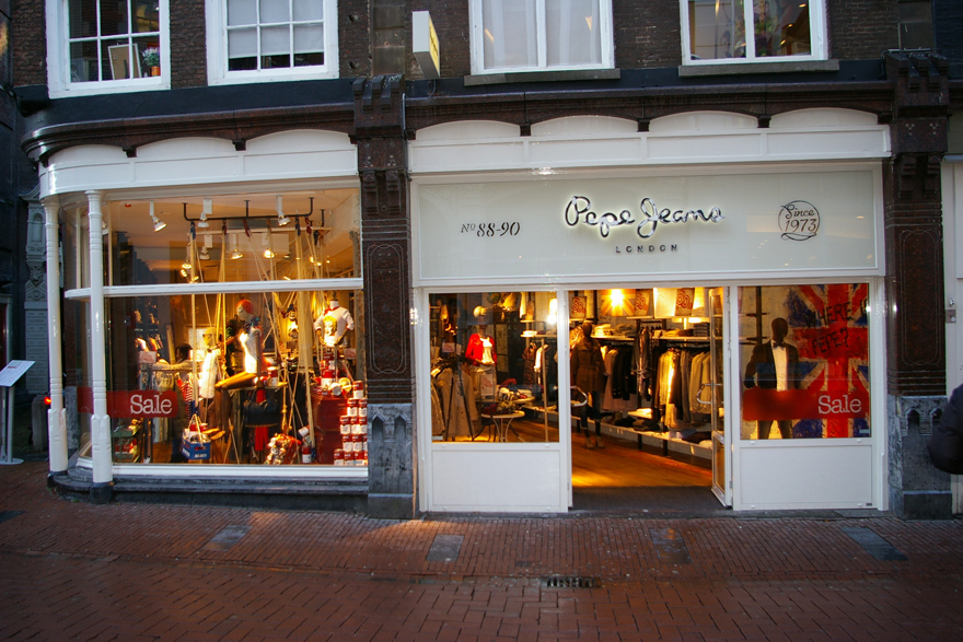 Recoupage en la tienda de Pepe Jeans
